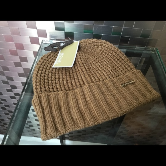 Michael Kors Cap - Picture 1 of 5
